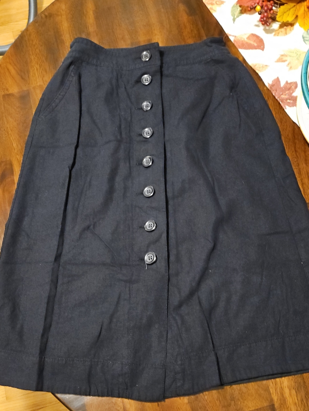 Ann Taylor Black Button-Front Midi Skirt with Pockets